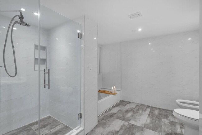 Building Photo - 468 Golden Isles Dr