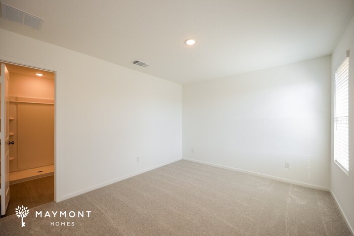 Building Photo - 14806 Warwick Shire