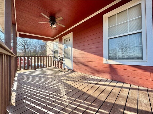 Building Photo - 171 Madison 2415