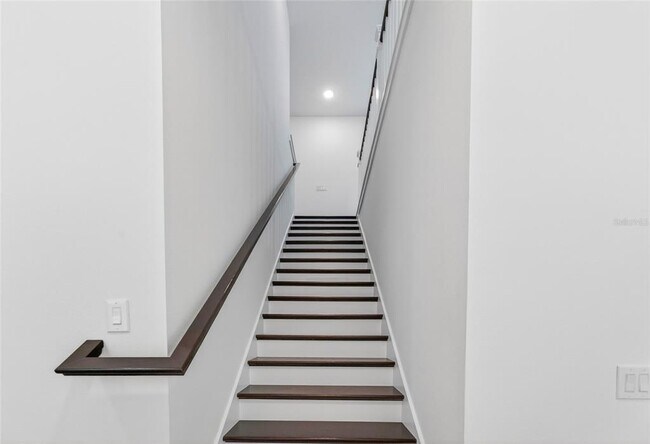 Building Photo - 15174 Field Daisy Dr