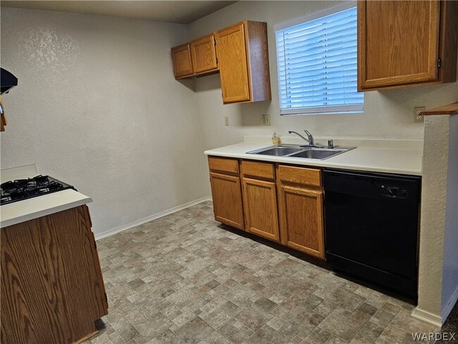 Building Photo - 813 Gemstone Ave