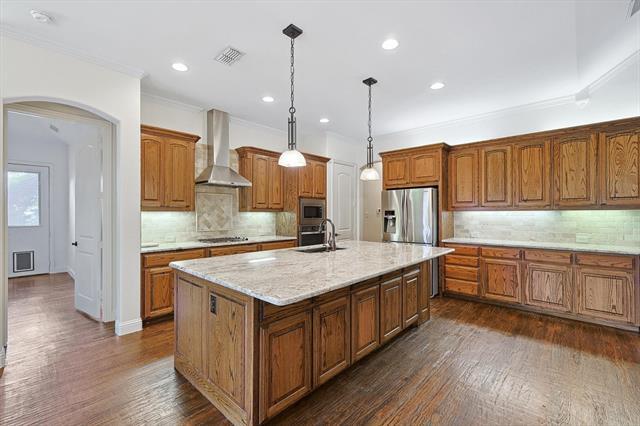 Building Photo - 1560 Karen Dr