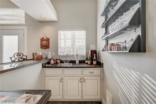 Building Photo - 2404 Legacy Island Cir