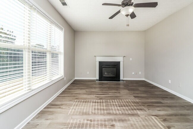 Building Photo - 7087 Littlebrook Way