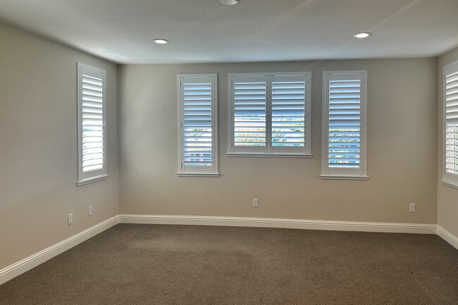 Building Photo - 116 Monte Vista Ave