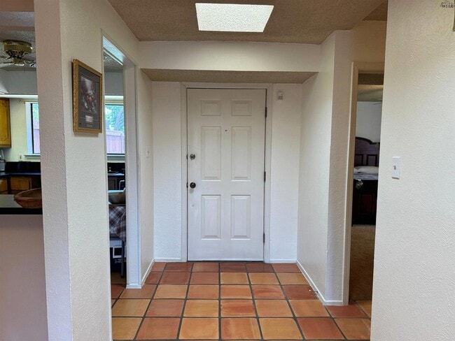 Building Photo - 2814 Mill Valley Dr