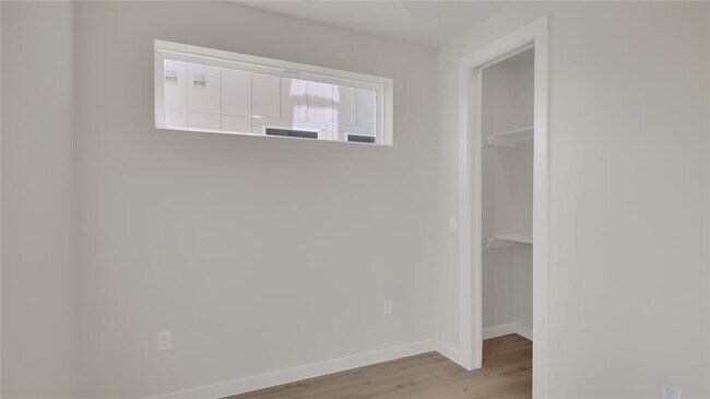 Building Photo - 7208 Providence Ave