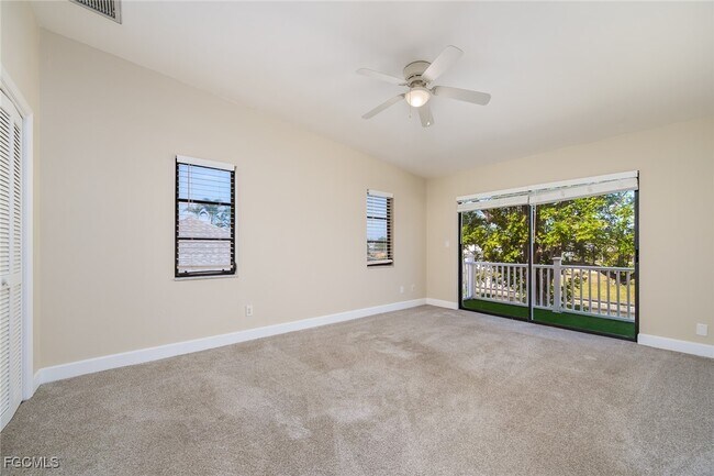 Building Photo - 1416 SE 11th Pl