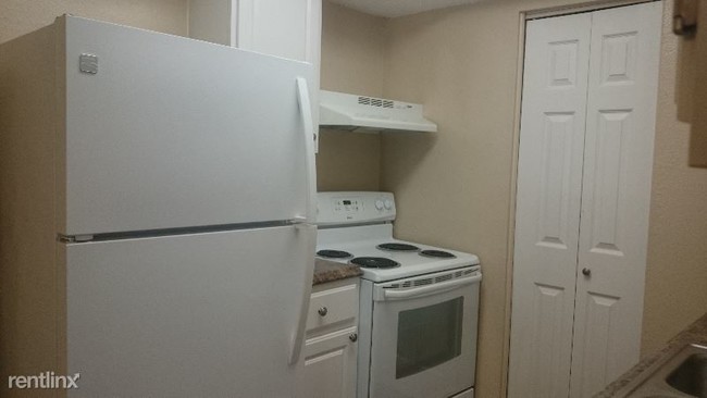 Building Photo - 2 br, 1 bath Apartment - 1788 Spyglass Dr