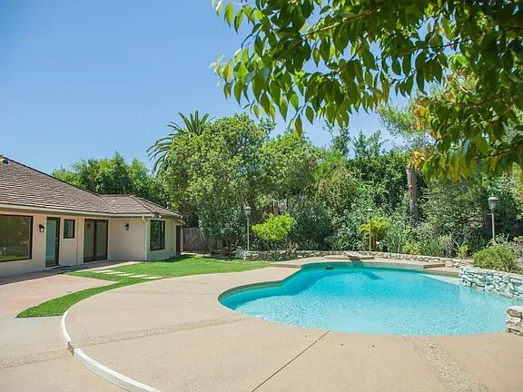 Building Photo - NO MIN CREDIT SCORE REQUIRED, BK OKAY, PAS...