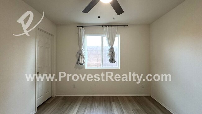 Building Photo - 13353 Evanston St