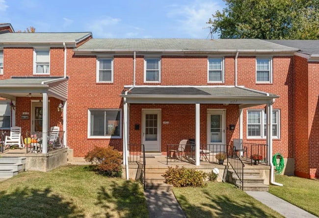 Building Photo - 1420 Cedarcroft Rd