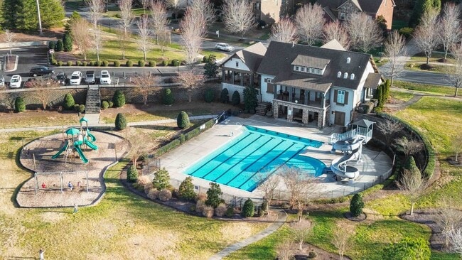 Building Photo - Beautiful partially furnished Home in Olmstead