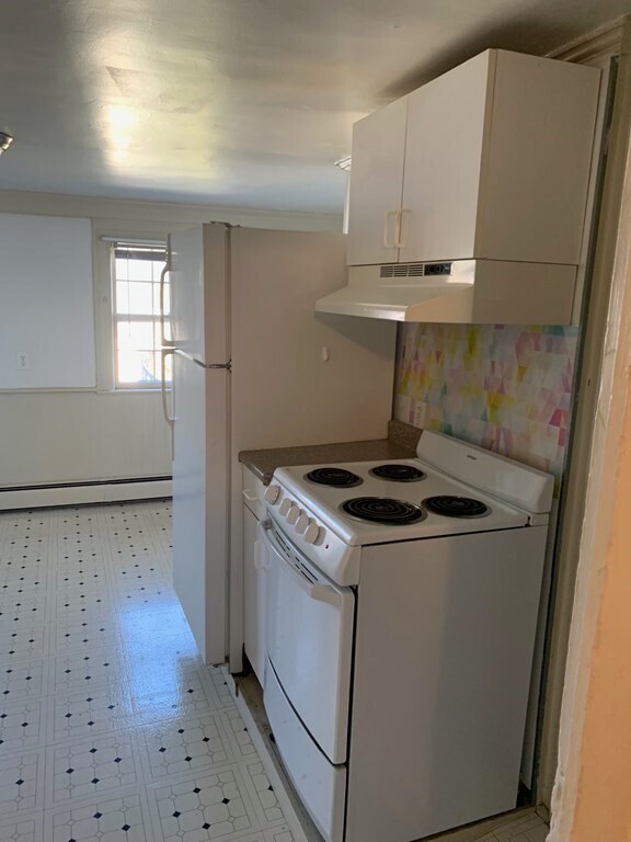 Building Photo - 11 Hodges Ct