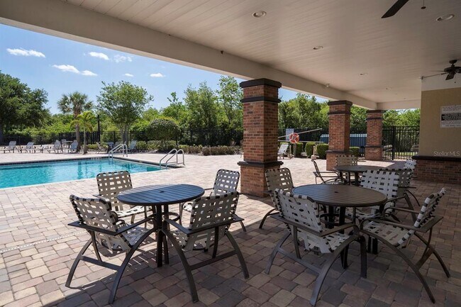 Building Photo - 9136 Hillcroft Dr