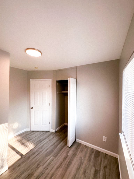 Building Photo - 35381 Dern Dr