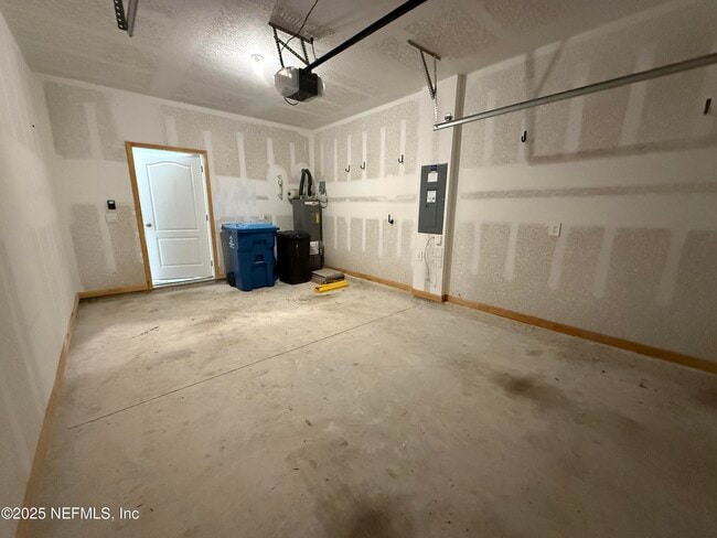 Building Photo - 418 Talulla Trl