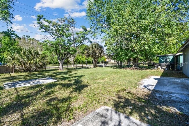 Building Photo - 4853 Lanette St