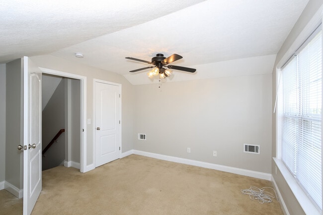 Building Photo - Lovely 4 Bedroom Home in Grovetown, GA