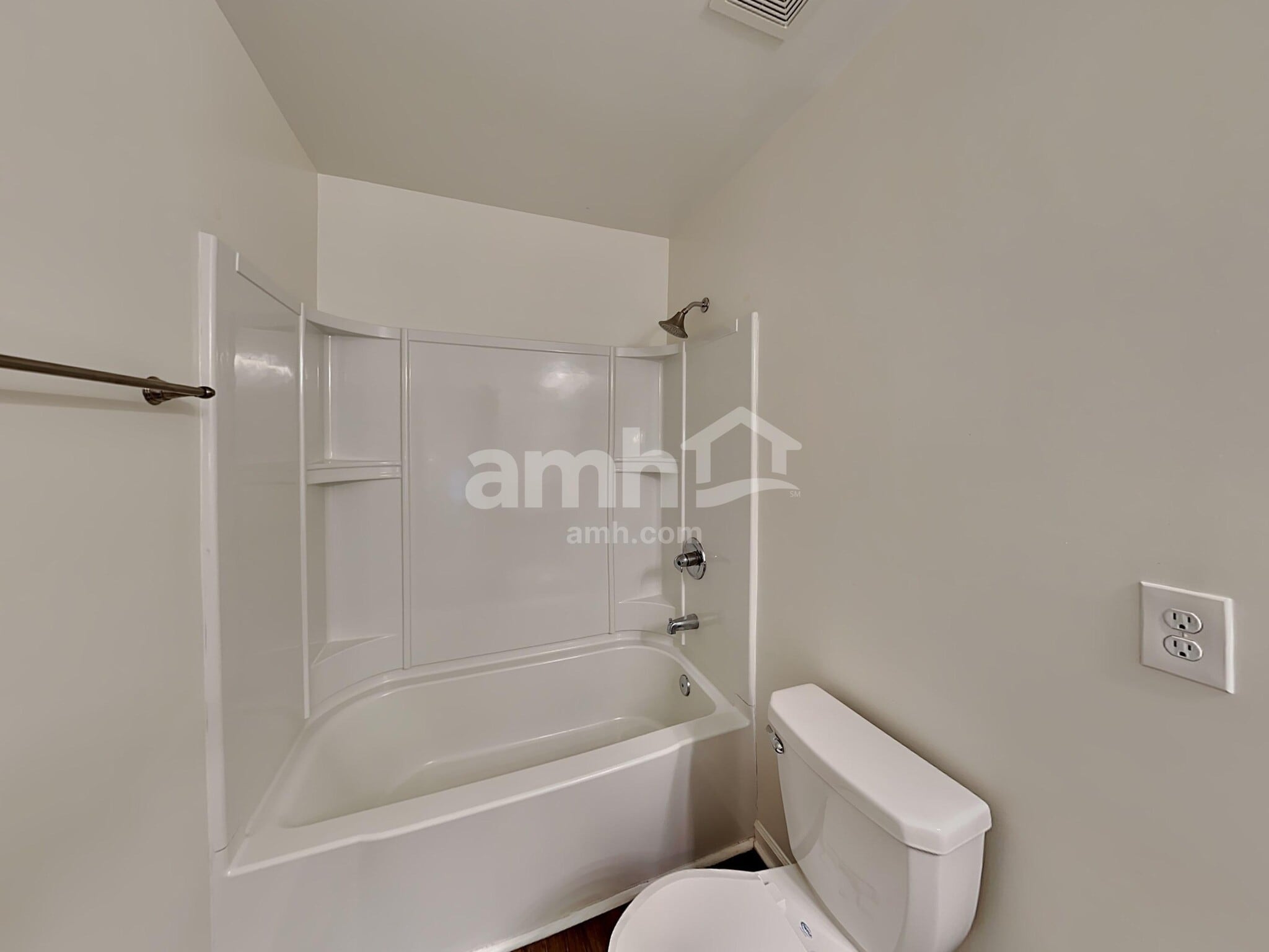 Building Photo - 323 Stoney Hollow Rd