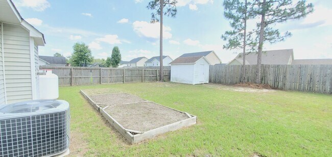 Building Photo - Jackbritt School Distric