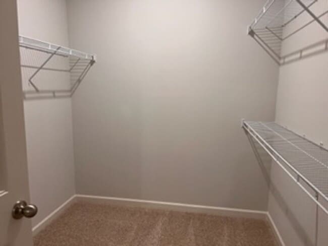 Building Photo - 4 bed 2 bath home in Somerville built in 2023