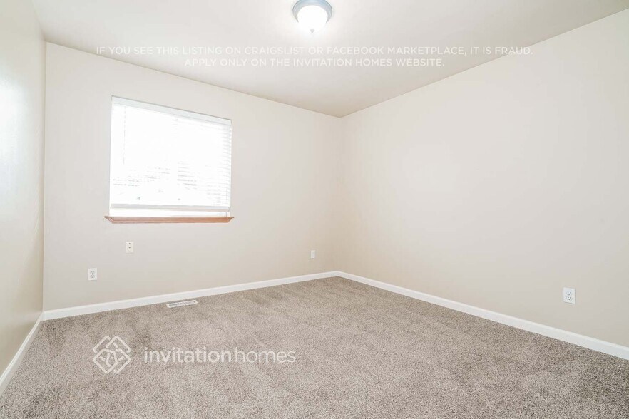 Building Photo - 20012 87th Ave E