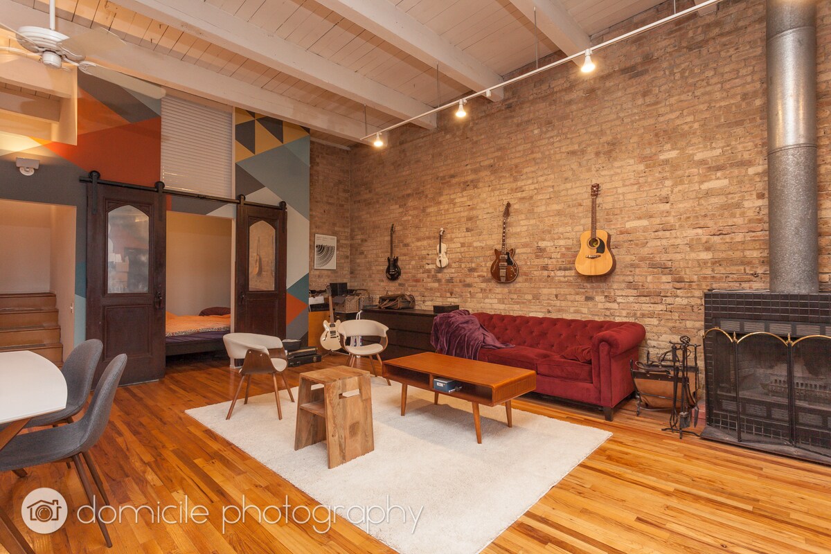 Building Photo - 3312 N Ravenswood Ave