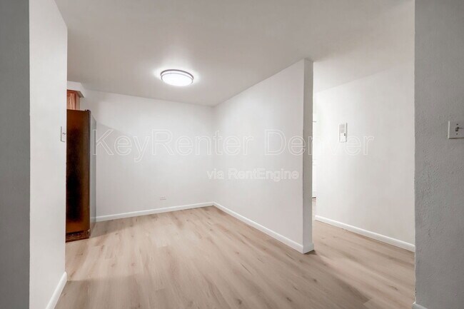 Building Photo - 1350 Josephine St