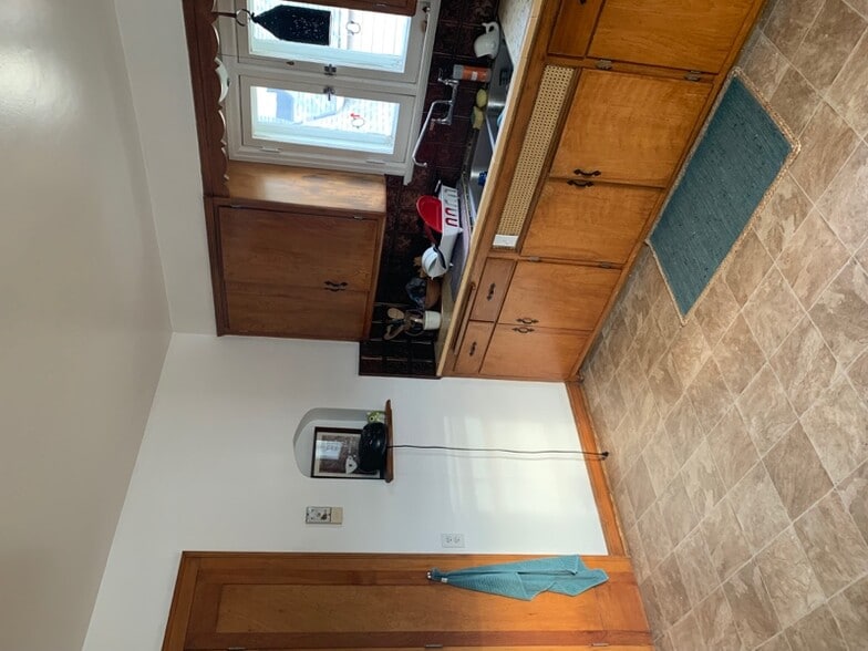 Building Photo - 2947 N 69th St