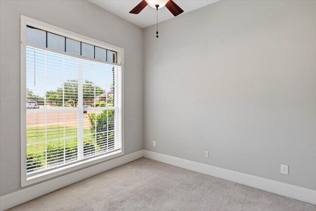 Building Photo - Charming Brandon Home for Rent
