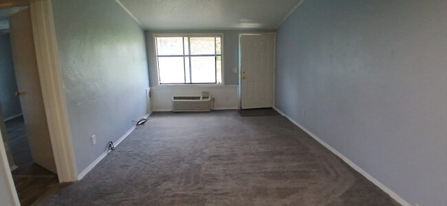 Building Photo - 33305 Ryan Dr