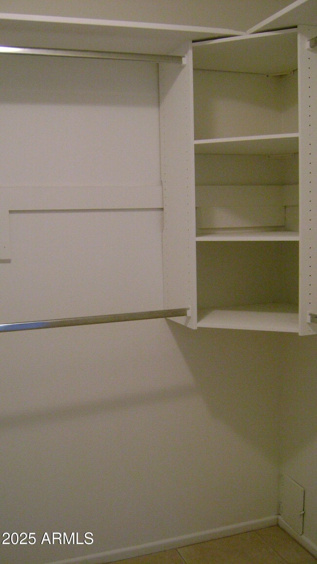 Building Photo - 2061 N Recker Rd