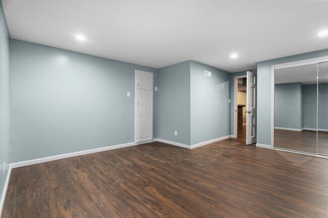 Building Photo - 4612 NW Bramble Trail