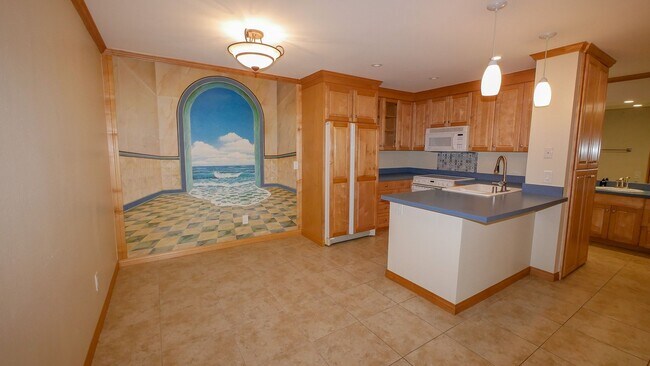 Building Photo - Coastal Charm in Ocean Beach – Loma Pacific Condo - Large Ground Level One Bedroom