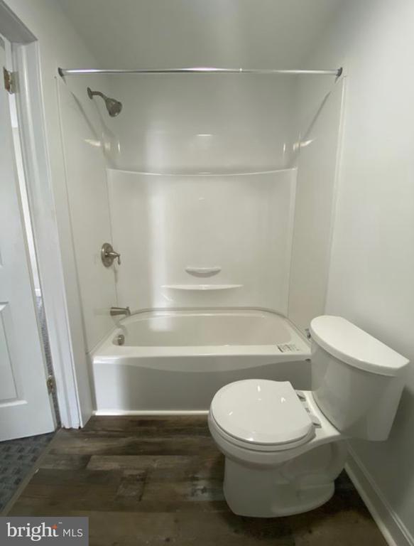 Building Photo - 51 E Main St