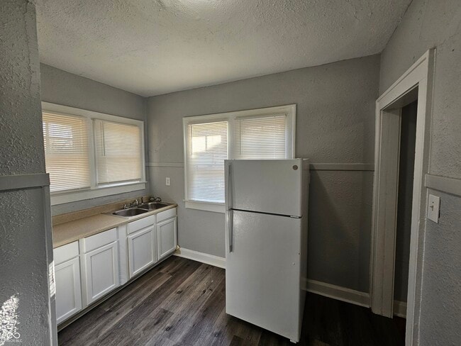 Building Photo - 3537 N Capitol Ave