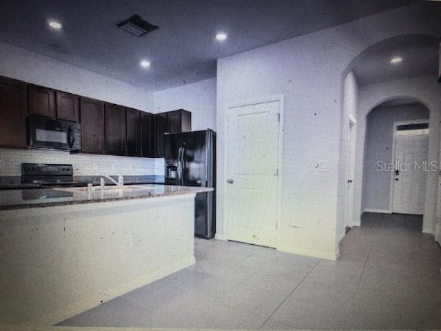 Building Photo - 2874 Suncoast Blend Dr