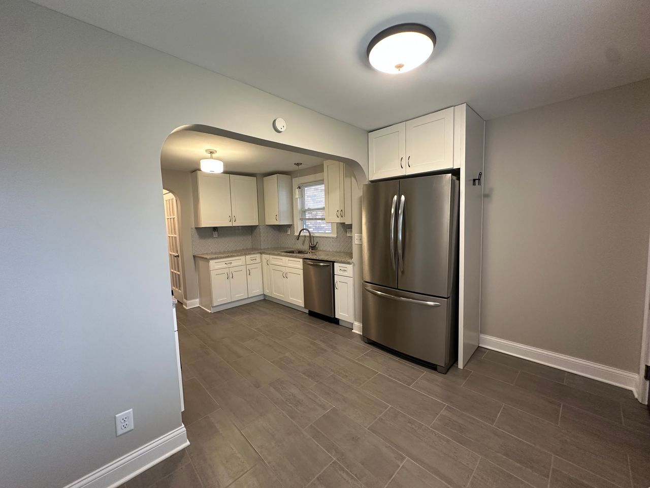 Building Photo - 1288 Linwood Ave