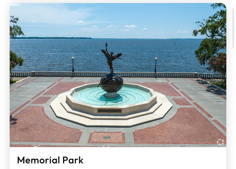 Memorial Park on the St Johns River - 774 Acosta St