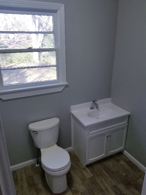 Building Photo - 112 Lancaster St