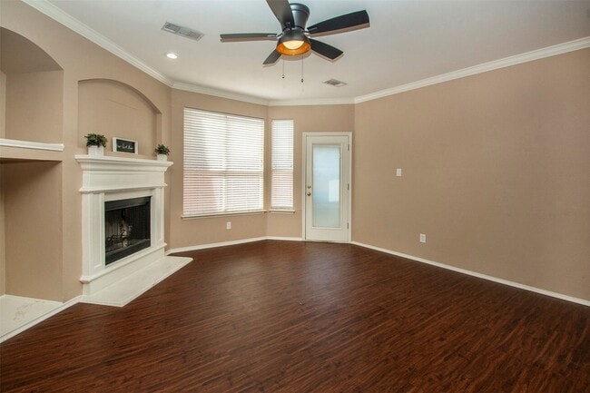 Building Photo - 3412 Pueblo Dr