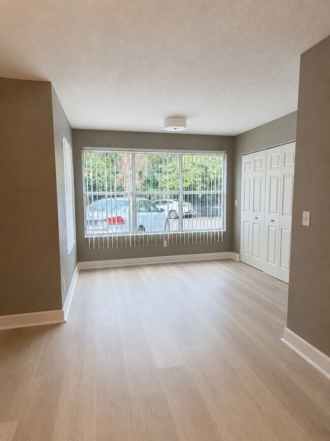 Building Photo - 5124 Conroy Rd