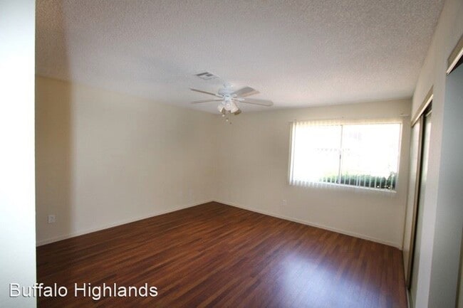 Building Photo - 8051 W Charleston Blvd