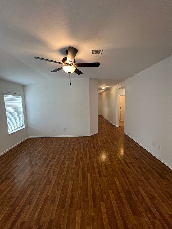 Building Photo - Spacious 4-Bedroom Home with Open Layout