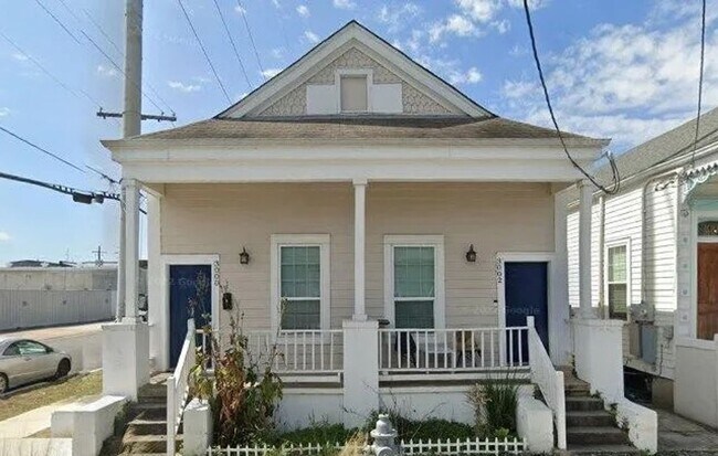 Primary Photo - Rental in Bayou St. John Neighborhood
