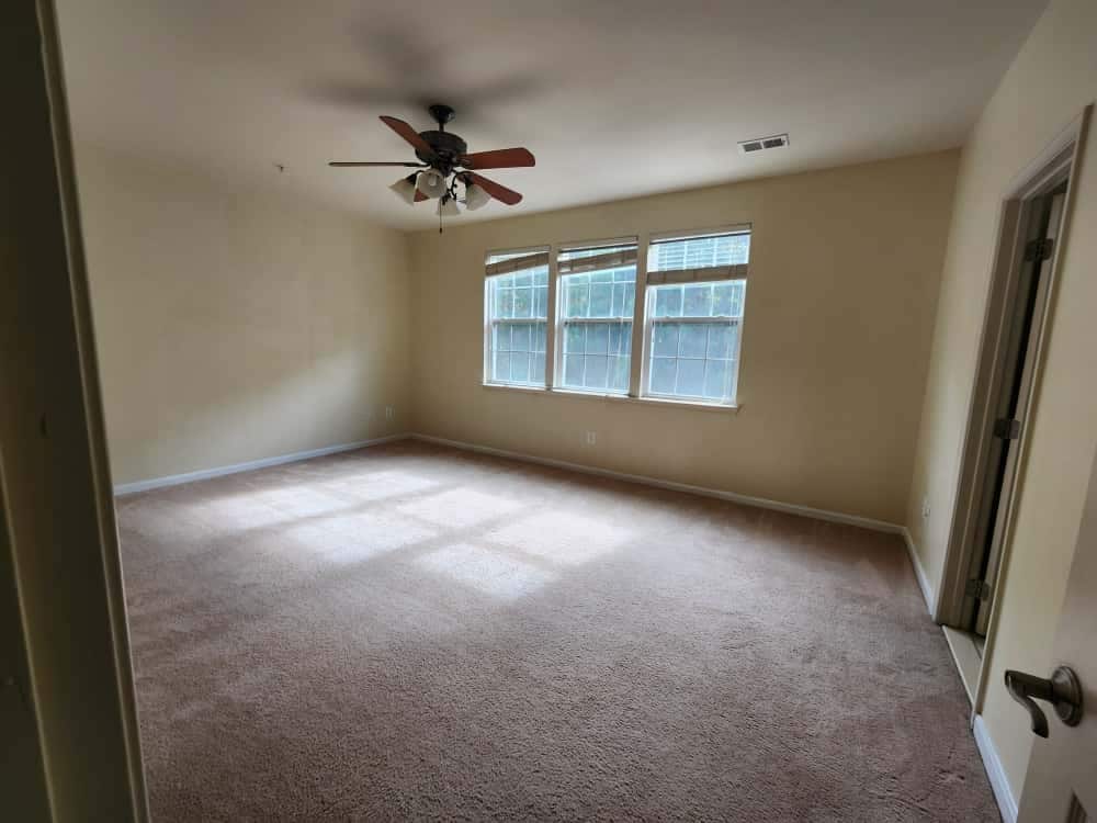 Building Photo - 44179 Beaver Creek Dr