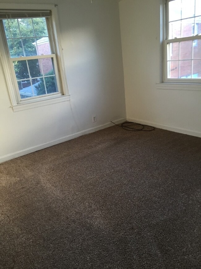 Building Photo - Coming soon!275 Filbert Ave, Wilmington, DE 19805 section 8 accepted