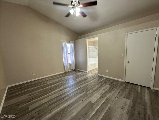 Building Photo - 1616 Watercreek Dr