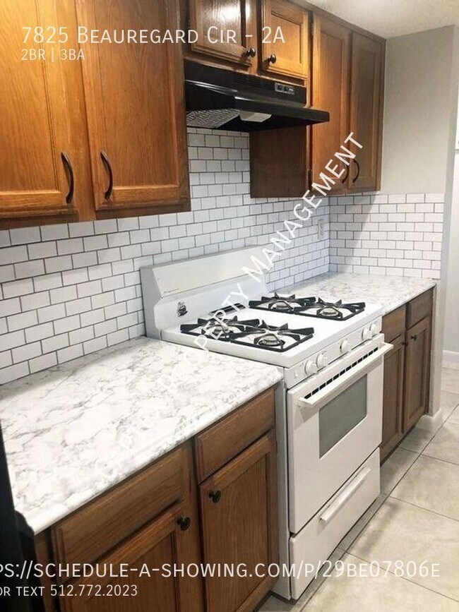 Building Photo - 7825 Beauregard Cir